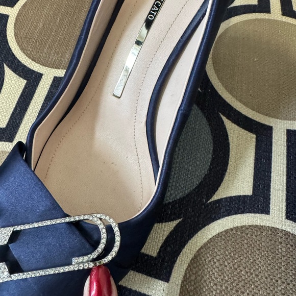 EUC | Sticcato | Elegant Blue Satin Pumps - Picture 11 of 13